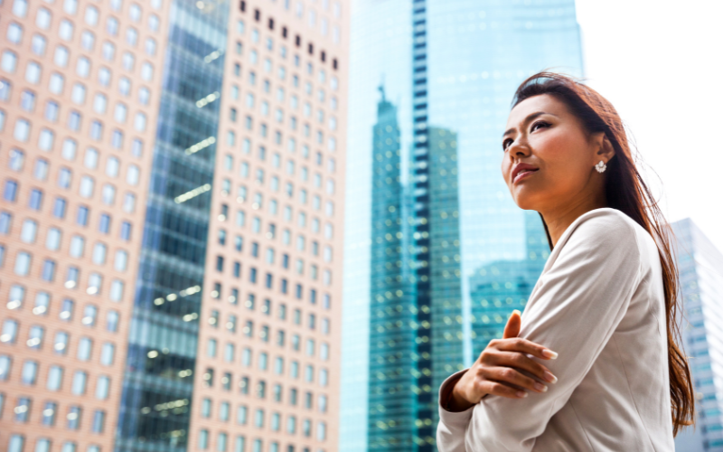 Japão estabelece meta para aumentar a proporção de mulheres executivas em empresas importantes até 2030