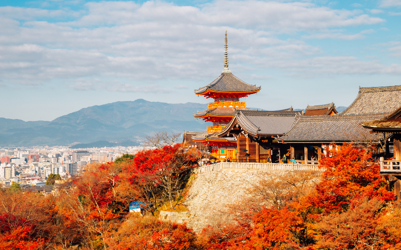 Japão recebe 2,52 milhões de turistas em outubro, superando os níveis pré-pandemia
