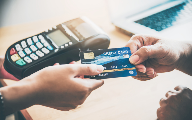 Transações de cartão de crédito sofrem interrupções em todo o país