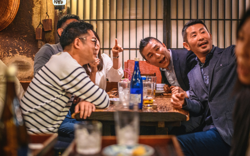 Bōnenkai: 40% dos trabalhadores querem que as festas de fim de ano com bebidas terminem até as 21 horas