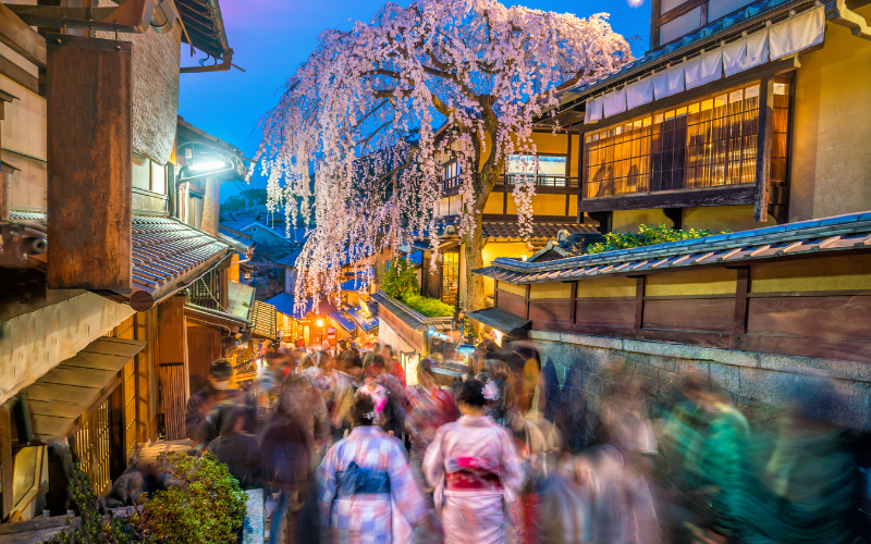 Kyoto recebeu um recorde de 75 milhões de turistas em 2023