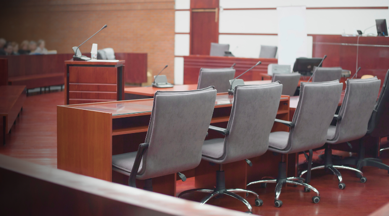 Um acidente fatal ocorreu em 2021 em Oita, onde um jovem dirigia a 194 km/h, em uma estrada com limite de 60 km/h, e colidiu com um carro, causando a morte de um homem de 50 anos.