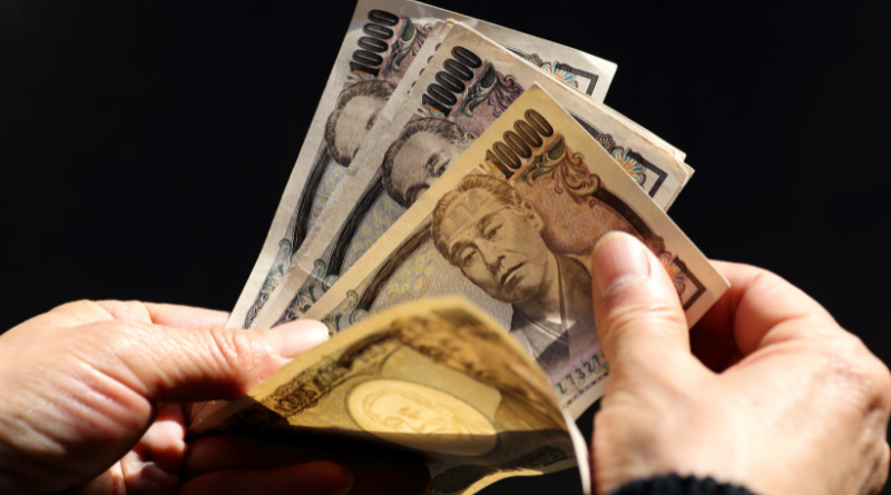 Governo japonês pretende dar 30.000 ienes para famílias de baixa renda para estimular a economia